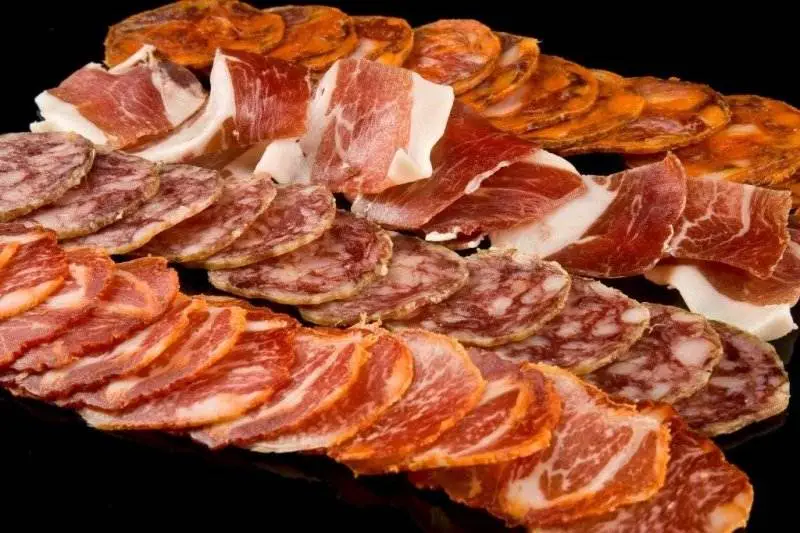 SLICED CURED MEAT